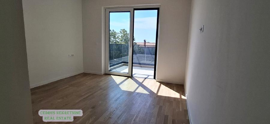 Istrien, Tar, wir verkaufen eine Maisonette-Wohnung in einem Neubau im ersten Stock und im zweiten Stock mit 3 Schlafzimmern. mit Stellplatz und Abstellraum - TAR-VABRIGA, Frata - Sika 8