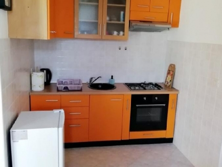 ISTRIA, città di Umago, vendesi una casa bifamiliare con tre appartamenti, superficie totale di 260 m2 ... 11