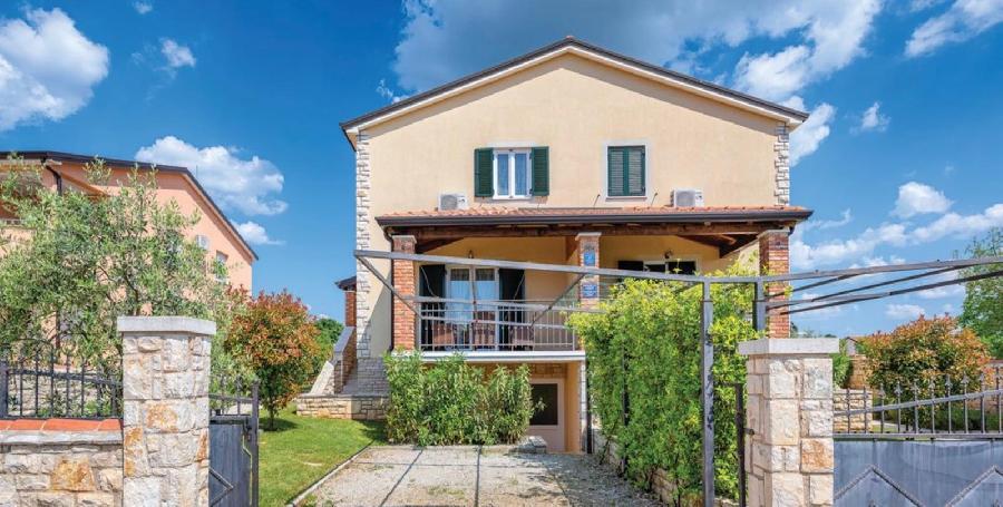 Istrien, Umag, Lovrečica. Doppelhaushälfte von 170 m2, mit 3 Schlafzimmern und Außenpool - UMAG, Lovrečica - Sika 3
